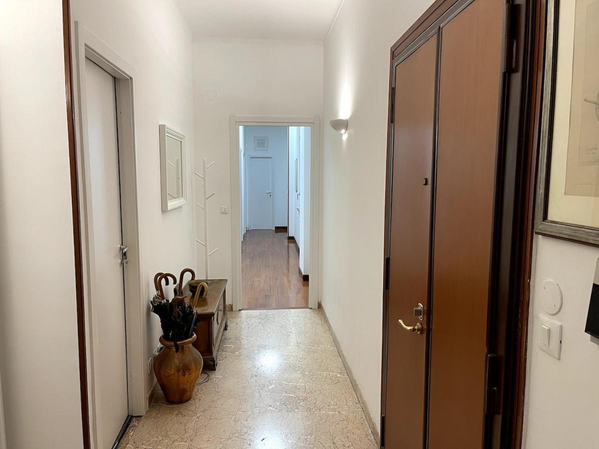 Desy Vatican House Appartamento *
