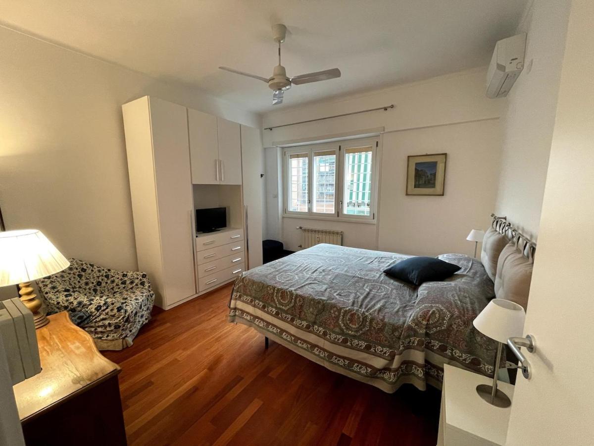Desy Vatican House Apartamento